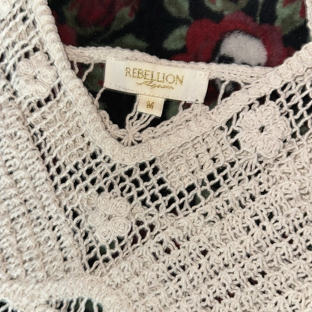 Crochet Top - Picture 2 of 2